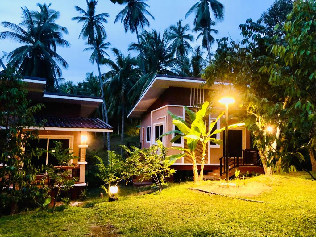 Lucky Sky Homestay ลัคกี้สกายโฮมสเตย์ – Koh Phangan